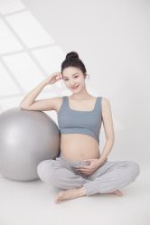 点击看大图 -专注孕妇照亲子照·纪田摄影