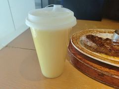 -绿茵小镇中西餐厅(五岭店)