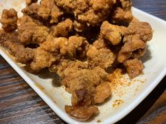 -爆炸头阿姨小四川正宗川味小吃(无任何分店)