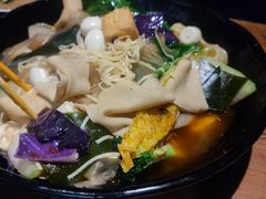 -万记麻辣烫国展总店
