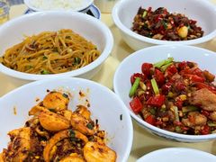 -笨罗卜浏阳菜馆(太平街店)