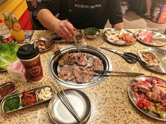 -姜胖胖韩式自助烤肉(光明万达店)
