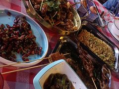 -顶峰夜宴·龙虾烧烤大排档(九江学院店)