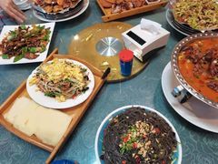 -龙香居海鲜家常菜饭店·特色驴肉·古城浑锅