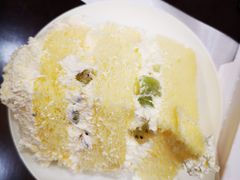 -山与蓝·轻糖鲜果蛋糕(勒泰店)