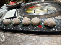 爆浆芝士大虾球-麻路成都火锅(柏威年店)