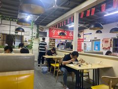 大堂-海清宁记大馅云吞