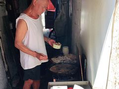 -仓桥直街臭豆腐