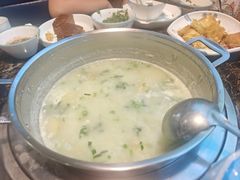 -鱼粤鲜淘米捞·中山脆肉鲩火锅(悦湖会店)