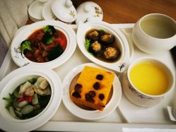 -菁幼月子会所(儿童医院店)