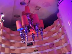 -巴特餐饮6加1音乐餐吧·新疆菜