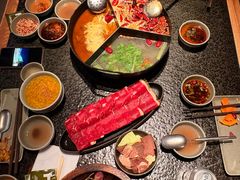 -三出山火锅(南京万象天地店)