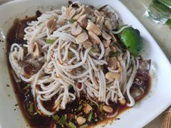 柠檬米线-啰啰冰屋(景洪总店)