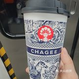 披上dior的衣服立马成为了奶茶界的顶流
