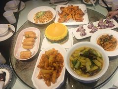-巴特餐饮6加1音乐餐吧·新疆菜