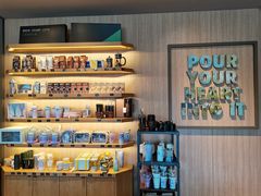 零售区-星巴克(北京广渠门名敦道店)