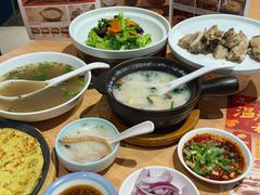 -宏状元现熬粥·京味菜(三里河店)