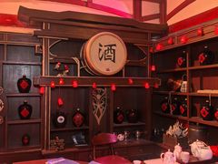 -暴风岛沉浸式体验馆(百联世纪店)