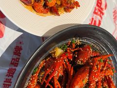-肥肥虾庄·金牌油焖大虾(汉口城市广场店)