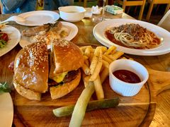 -羽深肉铺 Steak & Wine