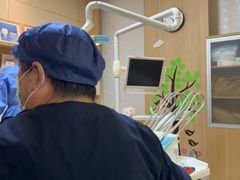 -上海仁爱医院口腔科 · 种植