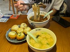 -鑫震源·苏式大虾生煎(山塘街店)