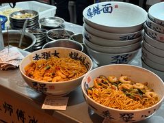 -李犟大爆鳝面·手工蟹黄包(湖滨西湖店)