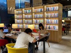 -五峰书院(南洋泾路店)
