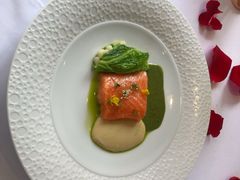 三文鱼前菜-蝶舍·MAISON PAPILLON