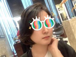 -AKOZO Beauty Salon