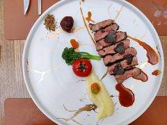 Prime级西冷牛排配黑松露片-Golden Lily河内巴黎法越料理餐厅(建国西路店)