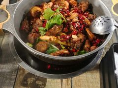 -鸡遇虾煲干锅火锅(小寨金莎店)