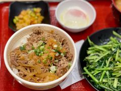 温泉蛋牛丼-食其家·牛丼咖喱(太阳宫店)