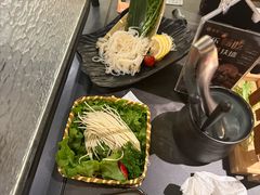 -湊湊火锅·茶憩(合生汇购物中心店)