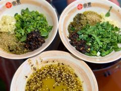 -由衷贵州酸汤牛肉火锅(新桥店)