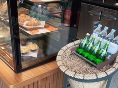 面包甜点陈列柜-星巴克臻选(北京富力家园店)