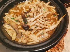 -川堂风·跷脚牛肉·乐山爆炒(宝山日月光店)