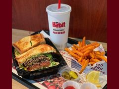 可乐畅饮-The Habit Burger Grill 哈比特汉堡(复兴soho店)