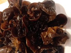 东北黑木耳-鱼遇木桶斑鱼火锅(塔湾店)