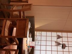 -蜜桃餐厅·伴山(湖滨商业街店)