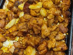 -老东镇啤酒屋海鲜加工·蒸汽海鲜·海鲜烧烤(台东店)