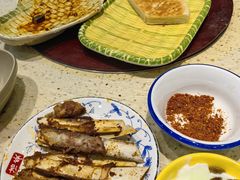 -九寨特色牦牛肉汤锅 羊肉汤锅