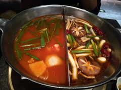 -湊湊火锅·茶憩(新中关购物中心店)