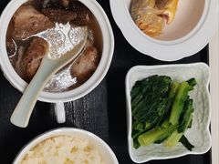 -悦芽照护月嫂+育儿嫂(杭州店)