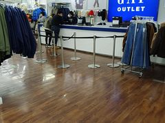 -GAP(王府井奥莱·香江小镇店)