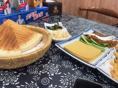 -八两八金·莱芜特色炒鸡(市南漳浦路店)