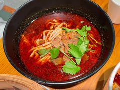 重庆牛肉面-诚铭记·虾仁汤包·成都小吃(融创店)