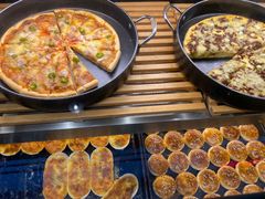 -金滏山烤肉·海鲜·火锅自助餐厅(襄阳万达店)