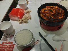 -渝是乎酸菜鱼·川渝小炒(新世界百货望京店)