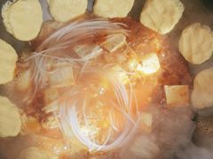 -三江鱼东北特色铁锅炖(骆驼店)